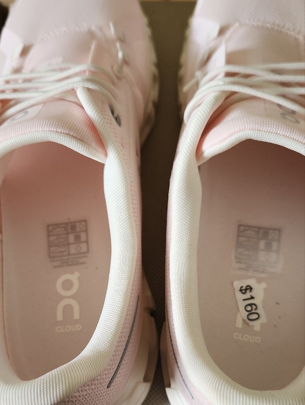 On Running Cloud 6 Women's Sneakers in Pale Pink - Picture 5 of 10